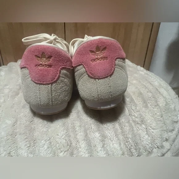 Adidas - Picture 6 of 6